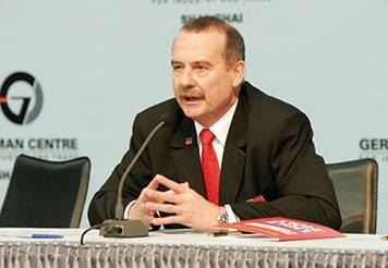 presse_eroeffnung-2005_04_356x246